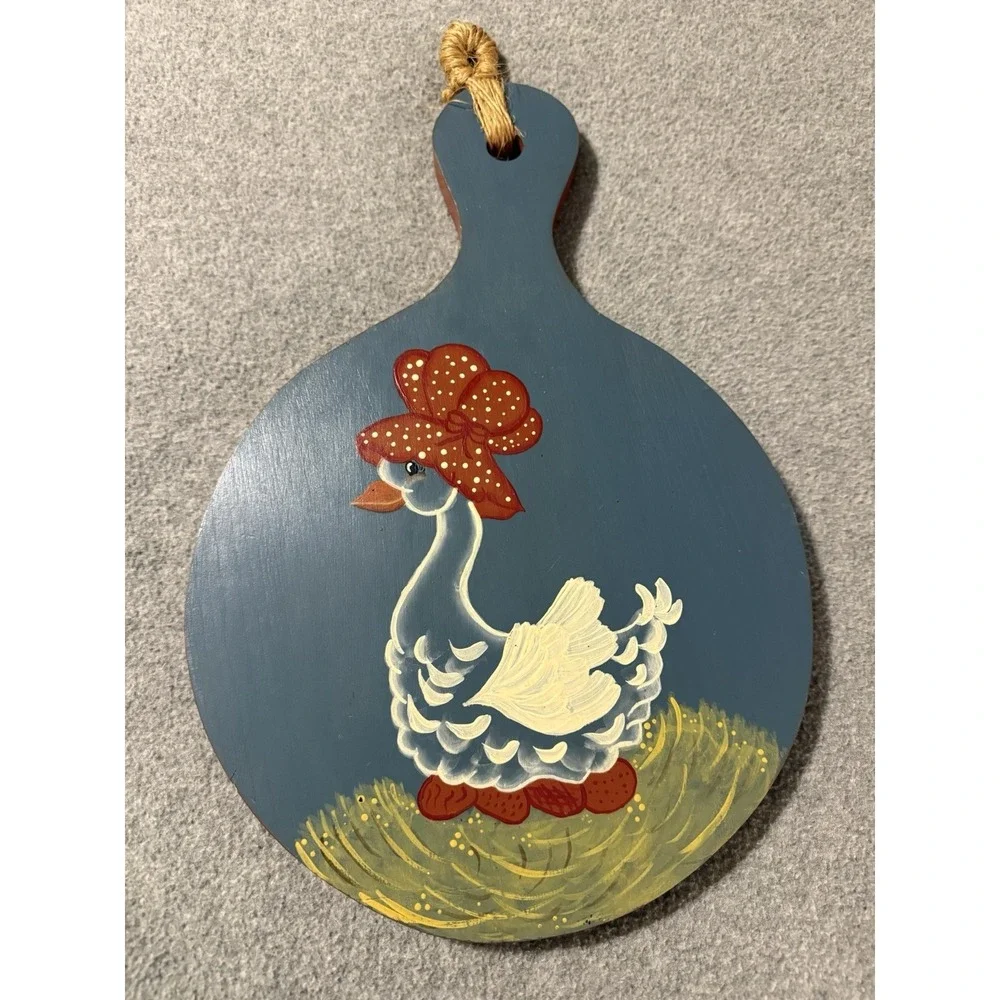 Vintage Hand Painted Ducks Wooden Cutting Board Kitchen Decor Grannycore Goose